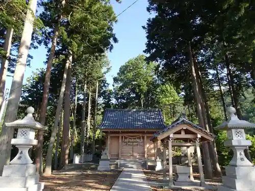 與須奈神社の本殿