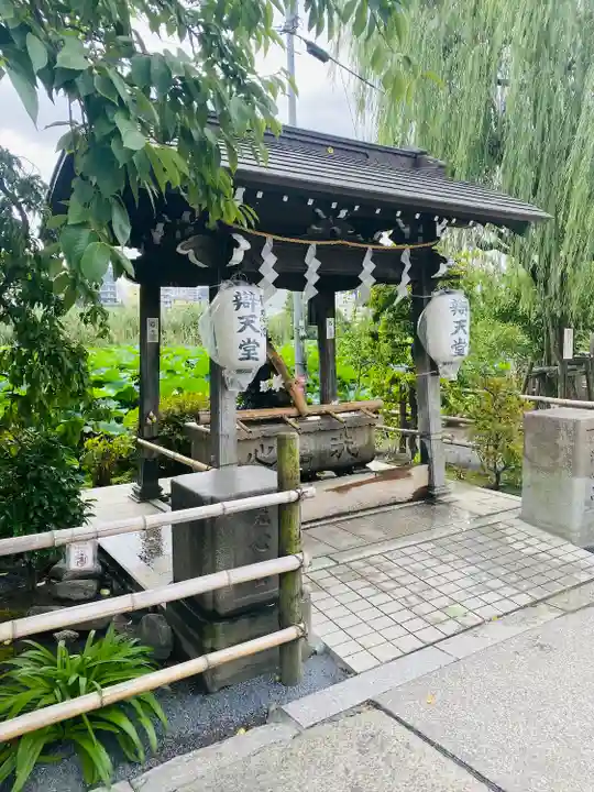 寛永寺不忍池弁天堂(東京都)