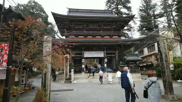 華厳寺の山門・神門