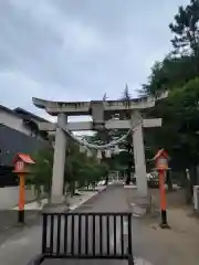 草加神社の鳥居