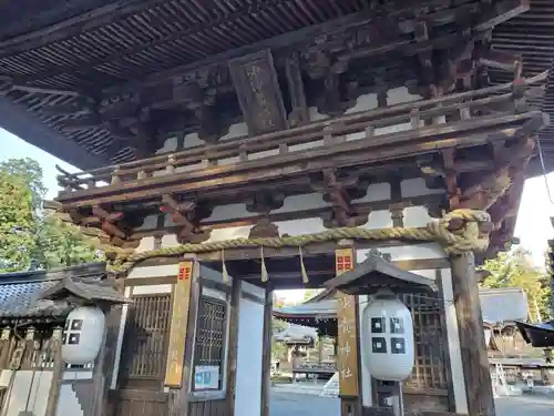 沙沙貴神社の山門