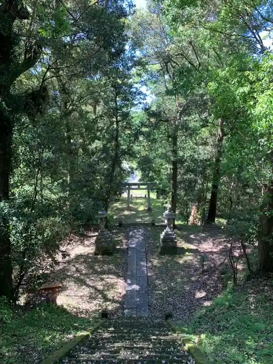 三上大明神のその他建物
