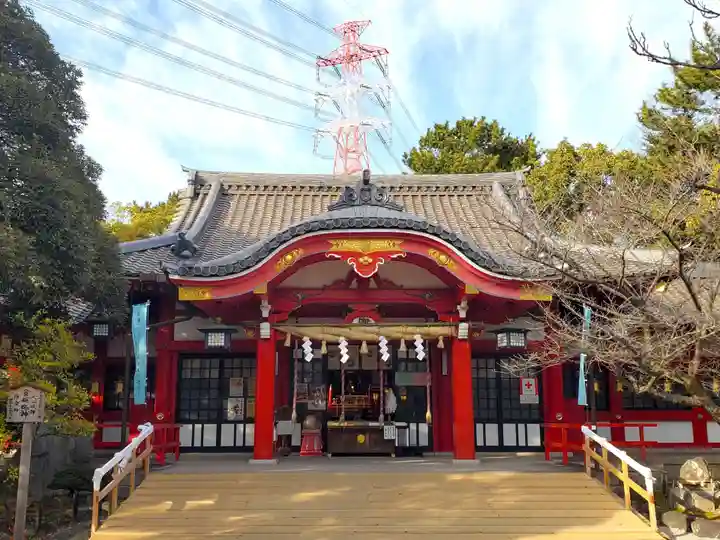 市原稲荷神社の本殿・本堂