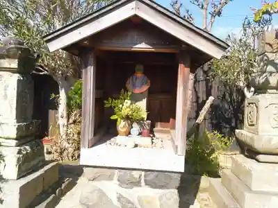 桂岩寺の末社・摂社