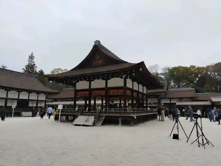 賀茂御祖神社(下鴨神社)の{uncategorized: "未分類", other: "その他", undefined: "問題あり", building: "その他建物", grave: "お墓", sacred_gate: "鳥居", guardian: "狛犬", statue: "像", buddha: "仏像", history: "歴史", nature: "自然", garden: "庭園", animal: "動物", pagoda: "塔", temizu: "手水舎", mountain_gate: "山門・神門", sanctuary: "本殿・本堂", subordinate: "末社・摂社", art: "芸術", scenery: "景色", jizo: "地蔵", ema: "絵馬", goshuin: "御朱印", omikuji: "おみくじ", items: "授与品その他", amulet: "お守り", goshuincho: "御朱印帳", eats: "食事", festival: "お祭り", votive_dance: "神楽", shichigosan: "七五三参", wedding: "結婚式", experience: "体験その他", initially: "初詣", around: "周辺", anti_infection: "感染症対策"}