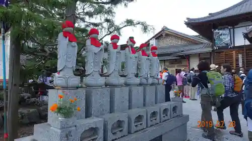 観音寺の地蔵