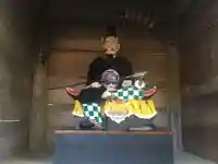 鷲子山上神社の像