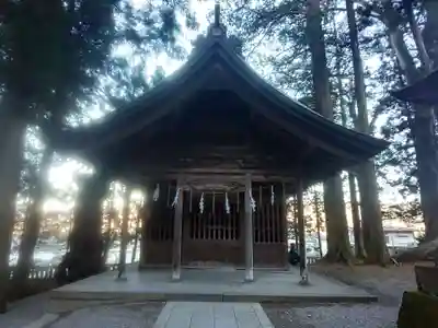 諏訪大社の本殿・本堂