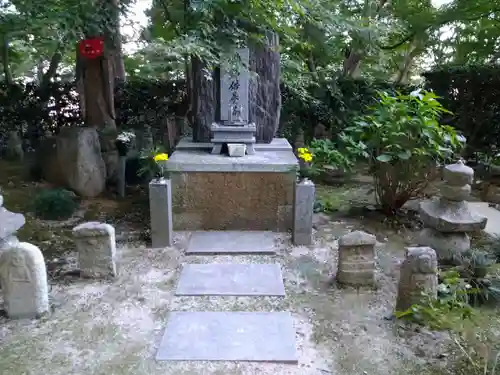 瓦屋寺(滋賀県)