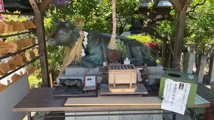 天満宮北野神社の{uncategorized: "未分類", other: "その他", undefined: "問題あり", building: "その他建物", grave: "お墓", sacred_gate: "鳥居", guardian: "狛犬", statue: "像", buddha: "仏像", history: "歴史", nature: "自然", garden: "庭園", animal: "動物", pagoda: "塔", temizu: "手水舎", mountain_gate: "山門・神門", sanctuary: "本殿・本堂", subordinate: "末社・摂社", art: "芸術", scenery: "景色", jizo: "地蔵", ema: "絵馬", goshuin: "御朱印", omikuji: "おみくじ", items: "授与品その他", amulet: "お守り", goshuincho: "御朱印帳", eats: "食事", festival: "お祭り", votive_dance: "神楽", shichigosan: "七五三参", wedding: "結婚式", experience: "体験その他", initially: "初詣", around: "周辺", anti_infection: "感染症対策"}