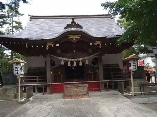 草加神社の本殿