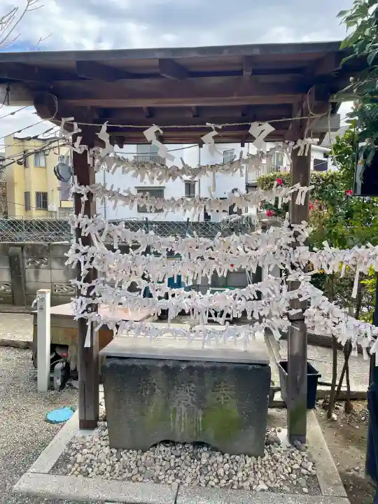 平塚神社の{uncategorized: "未分類", other: "その他", undefined: "問題あり", building: "その他建物", grave: "お墓", sacred_gate: "鳥居", guardian: "狛犬", statue: "像", buddha: "仏像", history: "歴史", nature: "自然", garden: "庭園", animal: "動物", pagoda: "塔", temizu: "手水舎", mountain_gate: "山門・神門", sanctuary: "本殿・本堂", subordinate: "末社・摂社", art: "芸術", scenery: "景色", jizo: "地蔵", ema: "絵馬", goshuin: "御朱印", omikuji: "おみくじ", items: "授与品その他", amulet: "お守り", goshuincho: "御朱印帳", eats: "食事", festival: "お祭り", votive_dance: "神楽", shichigosan: "七五三参", wedding: "結婚式", experience: "体験その他", initially: "初詣", around: "周辺", anti_infection: "感染症対策"}