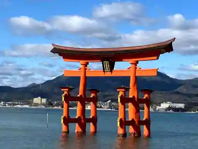 厳島神社(広島県)