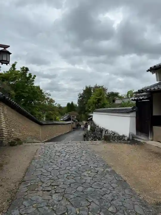 東大寺 二月堂の{uncategorized: "未分類", other: "その他", undefined: "問題あり", building: "その他建物", grave: "お墓", sacred_gate: "鳥居", guardian: "狛犬", statue: "像", buddha: "仏像", history: "歴史", nature: "自然", garden: "庭園", animal: "動物", pagoda: "塔", temizu: "手水舎", mountain_gate: "山門・神門", sanctuary: "本殿・本堂", subordinate: "末社・摂社", art: "芸術", scenery: "景色", jizo: "地蔵", ema: "絵馬", goshuin: "御朱印", omikuji: "おみくじ", items: "授与品その他", amulet: "お守り", goshuincho: "御朱印帳", eats: "食事", festival: "お祭り", votive_dance: "神楽", shichigosan: "七五三参", wedding: "結婚式", experience: "体験その他", initially: "初詣", around: "周辺", anti_infection: "感染症対策"}