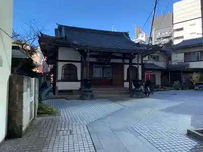 長幸寺の本殿・本堂