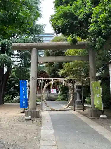 青山熊野神社の鳥居