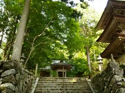 横蔵寺(岐阜県)