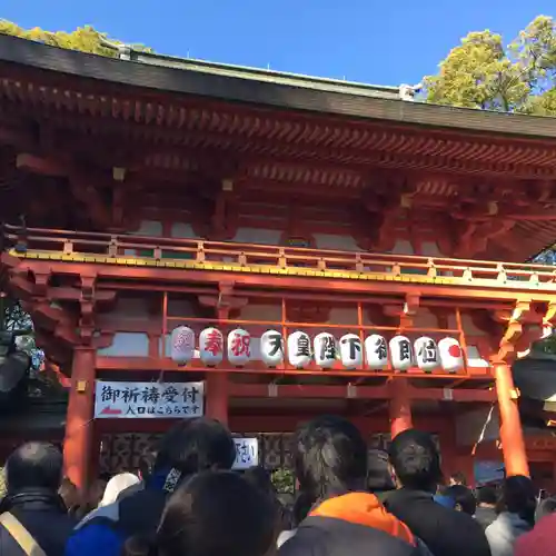 武蔵一宮氷川神社の山門