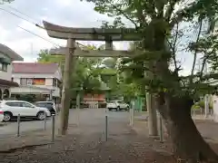 本莊神社の鳥居