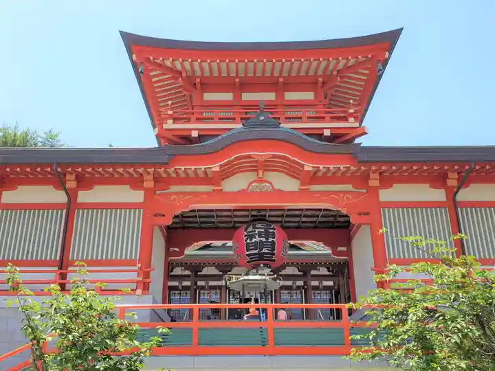 門戸厄神東光寺の山門・神門