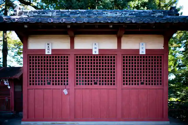 諏訪神社の末社・摂社