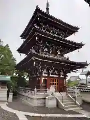 蓮長寺の建物その他