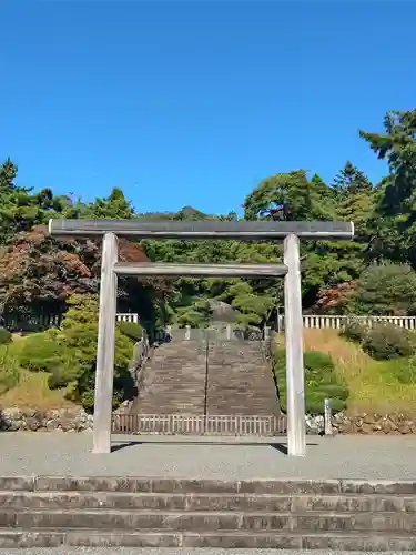 大正天皇多摩陵のお墓