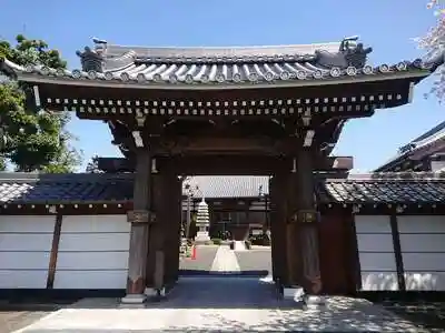 長林寺の山門