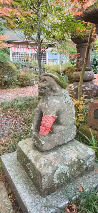青麻神社の狛犬