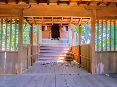 日吉社（坂田）の本殿・本堂