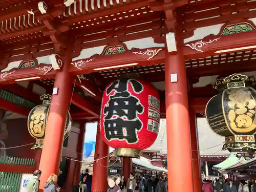 浅草寺の山門・神門