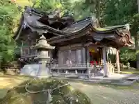 岡太神社・大瀧神社の本殿・本堂