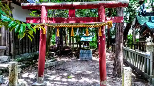 入見神社の末社