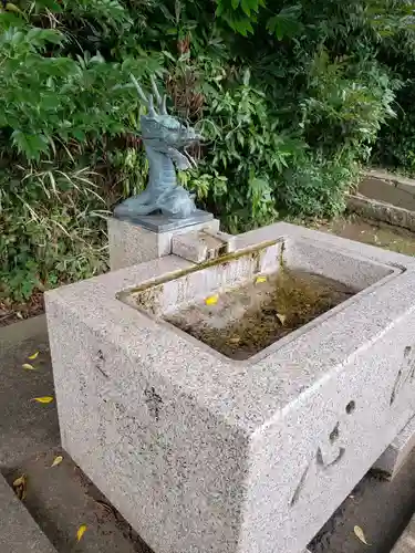 清水八幡神社の手水舎