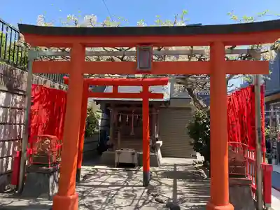 三藤稲荷社(神奈川県)