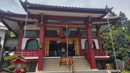 放生寺の本殿・本堂