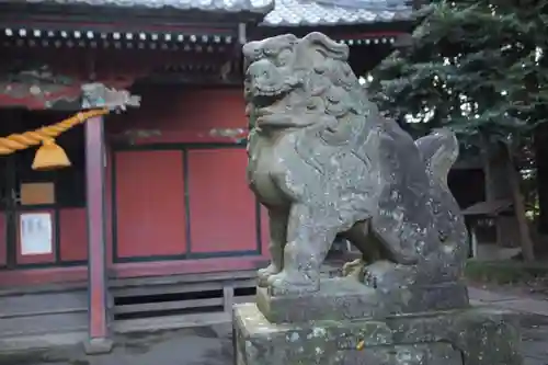 中氷川神社の狛犬