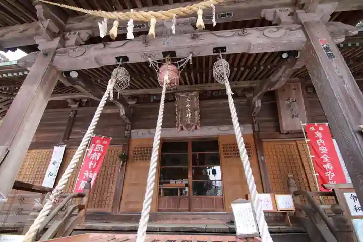 三春大神宮の本殿・本堂