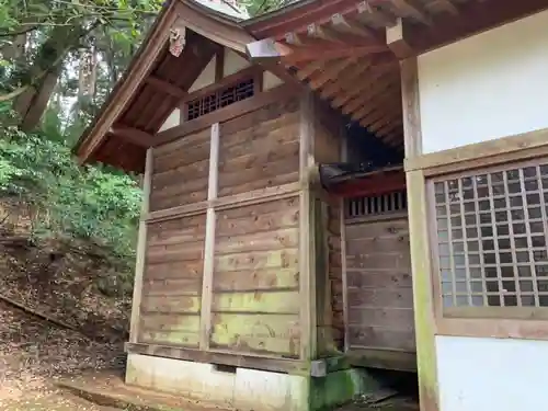 八幡神社の本殿・本堂