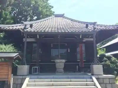 善光寺別院願王寺の本殿・本堂