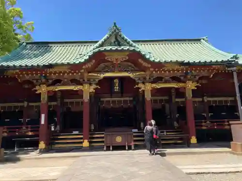 根津神社の本殿