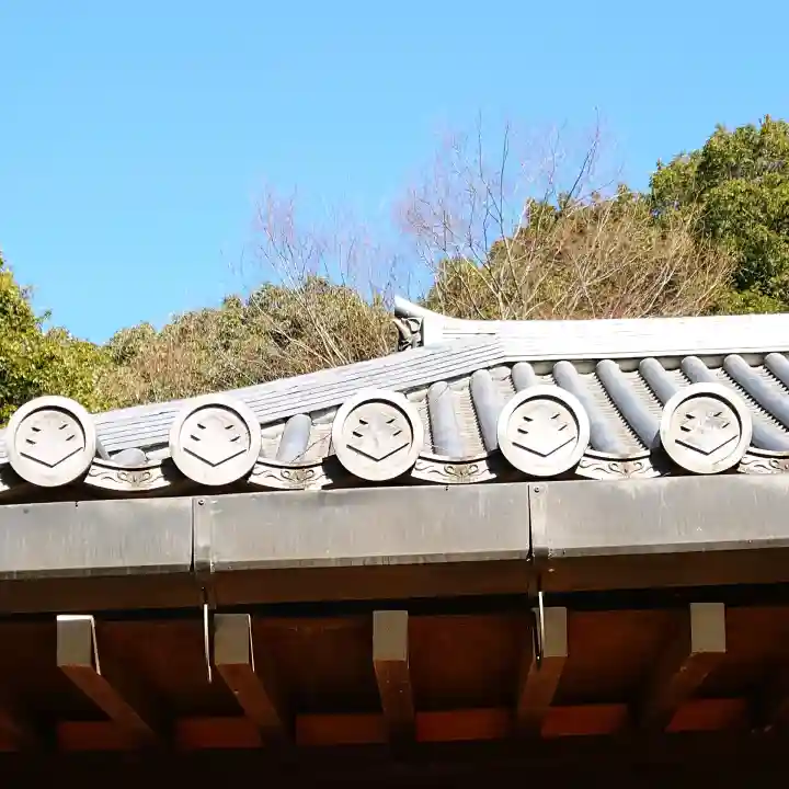 天岑寺の{uncategorized: "未分類", other: "その他", undefined: "問題あり", building: "その他建物", grave: "お墓", sacred_gate: "鳥居", guardian: "狛犬", statue: "像", buddha: "仏像", history: "歴史", nature: "自然", garden: "庭園", animal: "動物", pagoda: "塔", temizu: "手水舎", mountain_gate: "山門・神門", sanctuary: "本殿・本堂", subordinate: "末社・摂社", art: "芸術", scenery: "景色", jizo: "地蔵", ema: "絵馬", goshuin: "御朱印", omikuji: "おみくじ", items: "授与品その他", amulet: "お守り", goshuincho: "御朱印帳", eats: "食事", festival: "お祭り", votive_dance: "神楽", shichigosan: "七五三参", wedding: "結婚式", experience: "体験その他", initially: "初詣", around: "周辺", anti_infection: "感染症対策"}
