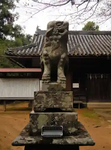 天石門別八倉比売神社の狛犬