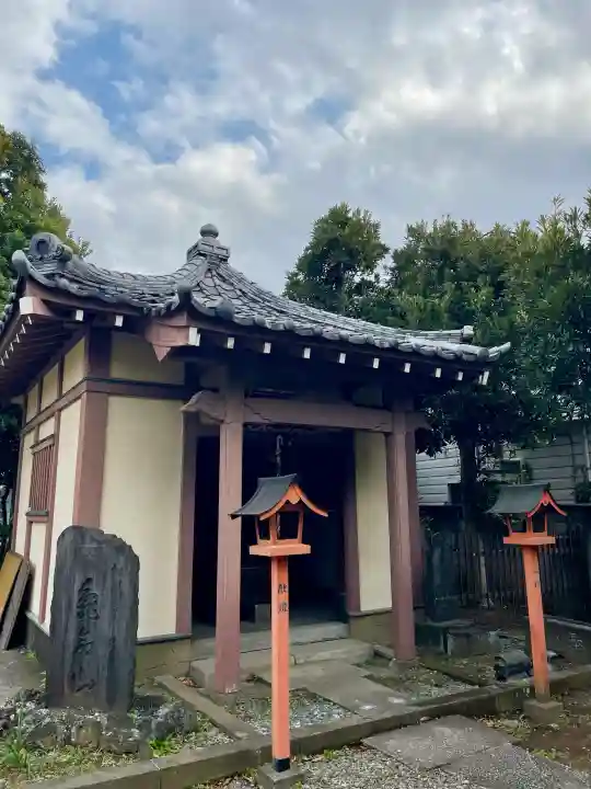 光明寺の{uncategorized: "未分類", other: "その他", undefined: "問題あり", building: "その他建物", grave: "お墓", sacred_gate: "鳥居", guardian: "狛犬", statue: "像", buddha: "仏像", history: "歴史", nature: "自然", garden: "庭園", animal: "動物", pagoda: "塔", temizu: "手水舎", mountain_gate: "山門・神門", sanctuary: "本殿・本堂", subordinate: "末社・摂社", art: "芸術", scenery: "景色", jizo: "地蔵", ema: "絵馬", goshuin: "御朱印", omikuji: "おみくじ", items: "授与品その他", amulet: "お守り", goshuincho: "御朱印帳", eats: "食事", festival: "お祭り", votive_dance: "神楽", shichigosan: "七五三参", wedding: "結婚式", experience: "体験その他", initially: "初詣", around: "周辺", anti_infection: "感染症対策"}