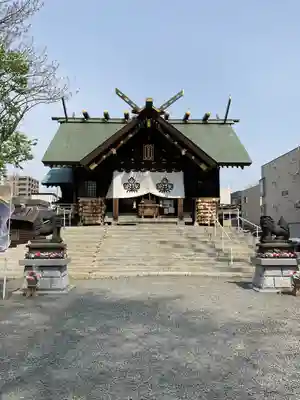 札幌諏訪神社の本殿・本堂