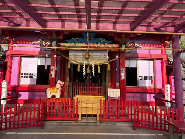 加紫久利神社の{uncategorized: "未分類", other: "その他", undefined: "問題あり", building: "その他建物", grave: "お墓", sacred_gate: "鳥居", guardian: "狛犬", statue: "像", buddha: "仏像", history: "歴史", nature: "自然", garden: "庭園", animal: "動物", pagoda: "塔", temizu: "手水舎", mountain_gate: "山門・神門", sanctuary: "本殿・本堂", subordinate: "末社・摂社", art: "芸術", scenery: "景色", jizo: "地蔵", ema: "絵馬", goshuin: "御朱印", omikuji: "おみくじ", items: "授与品その他", amulet: "お守り", goshuincho: "御朱印帳", eats: "食事", festival: "お祭り", votive_dance: "神楽", shichigosan: "七五三参", wedding: "結婚式", experience: "体験その他", initially: "初詣", around: "周辺", anti_infection: "感染症対策"}