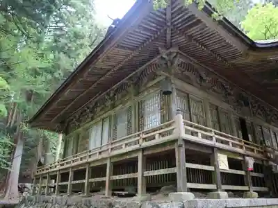 横蔵寺の本殿・本堂