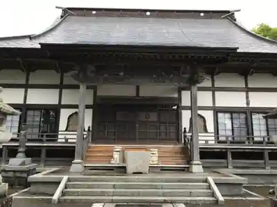 常堅寺の本殿・本堂