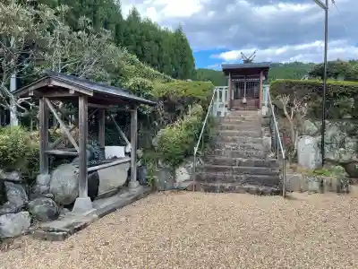 六柱神社(榛原石田)(奈良県)