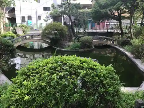 浅間神社の庭園